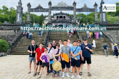 5-Day Explore Central Vietnam | Da Nang Hoi An Hue and Phong Nha - Day 1 in Da Nang: airport pickup, then Hoi An’s old-town intro