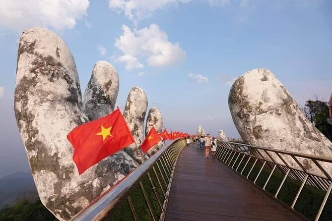 5 days Center Vietnam Package Tour with Danang Hue and Hoian - Day 4 in Da Nang: free time for your style, then the included Han River cruise