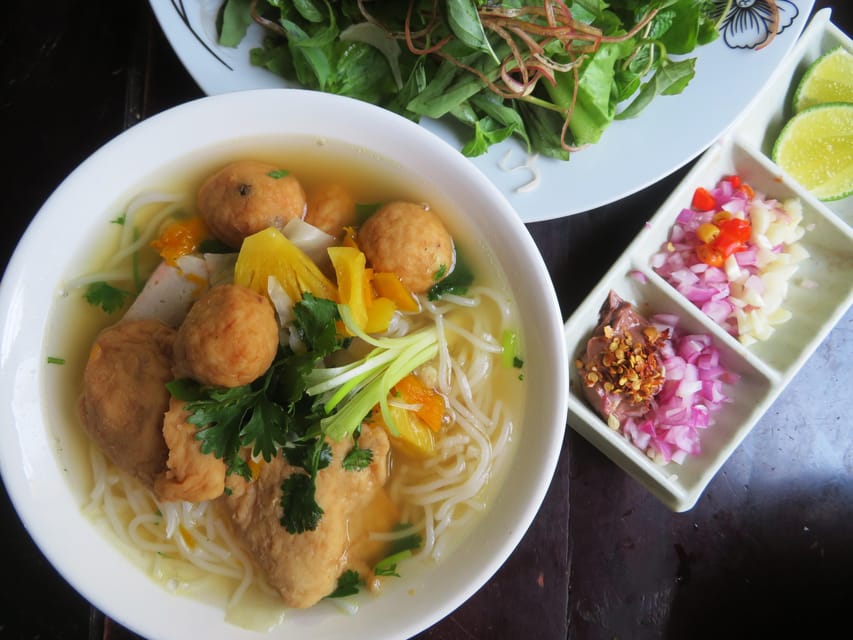 Da Nang: 4 hours city exploration and local food tour - Guide quality matters: why Kanh’s explanations made a difference