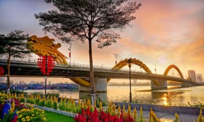 Da Nang: 5-Hour Guided Night Tour - A night cruise on the Han River: the calm part of Da Nang