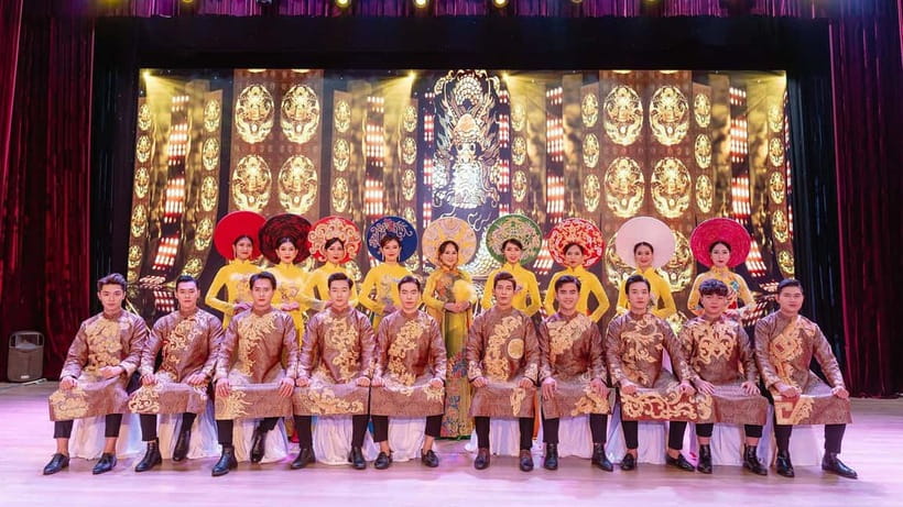 Da Nang: Ao Dai Show - Price and value: what $18 buys you in Da Nang