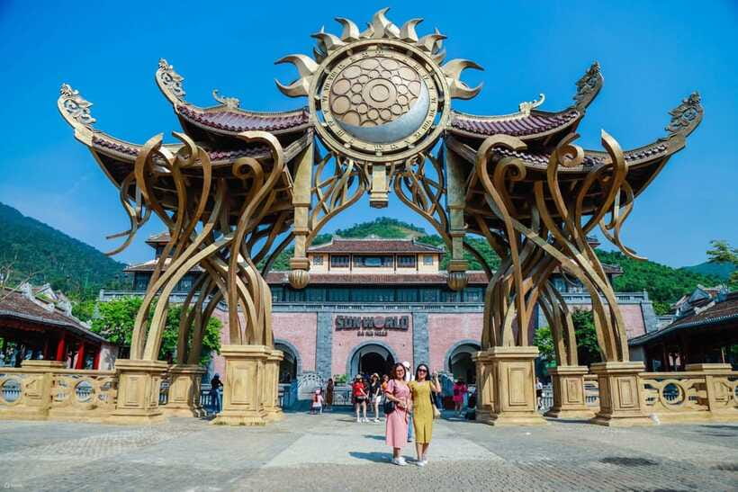 Da Nang: Ba Na Hills Cable Car & Golden Bridge Private Tour - French Village: Street Performances and Key Landmarks in One Stretch