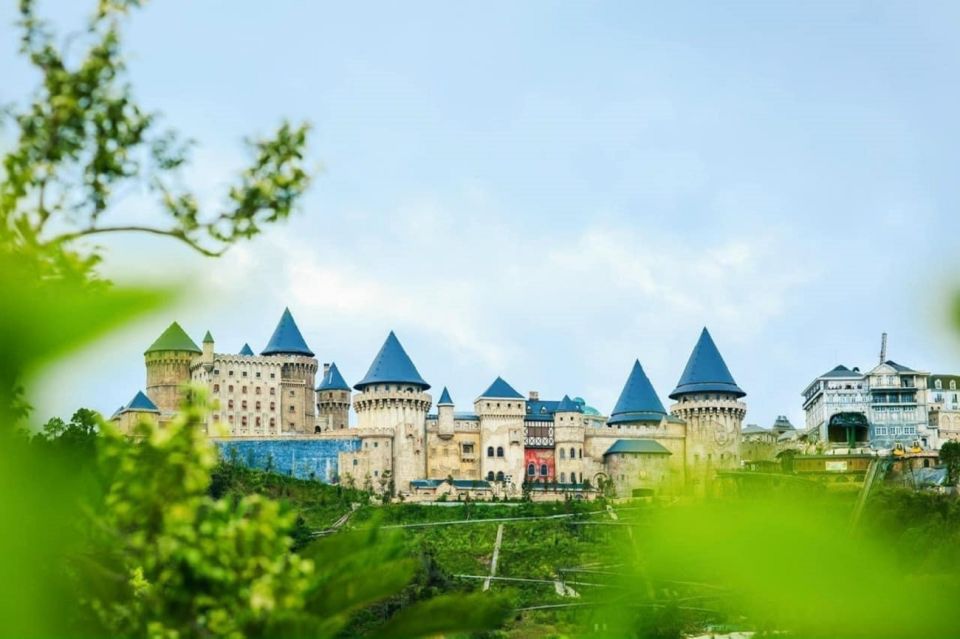 Da Nang: Ba Na Hills Tour with Cable Car Ride - Golden Bridge: your best photo moments depend on fog and timing
