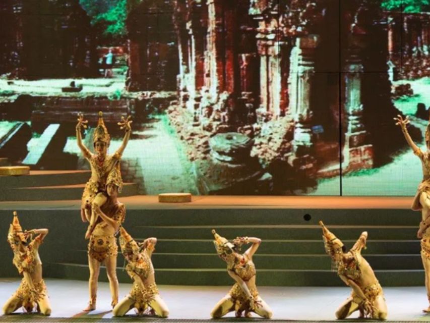 Da Nang Charming Show Viet Nam - The four acts: Champa, Ao Dai, Lotus Dance, and Spring Festival moments