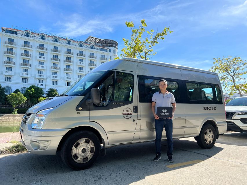 Da Nang: City Exploration Private Car with Personal Driver - Con Market: practical shopping and local snack energy