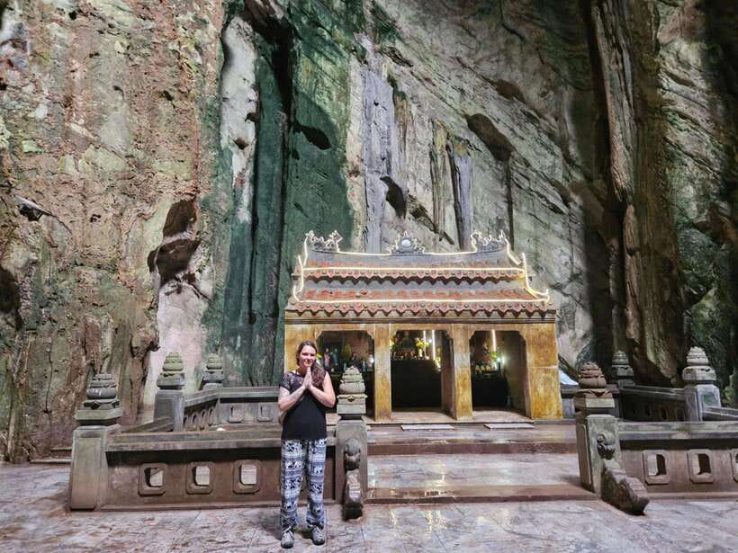 Da Nang City Sightseeing Private Tour With Seafood Buffet - Dragon Bridge, Tran Thi Ly Bridge, and Apec Park photo stops