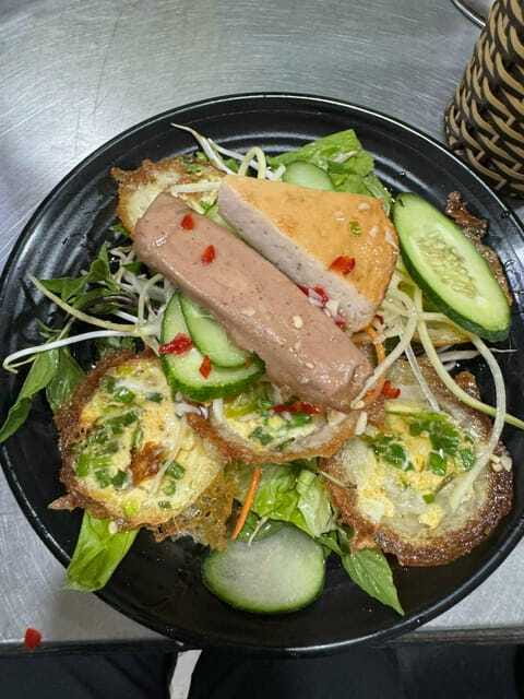Da Nang City Street Food Tour With Live Music Tien Sa Show - Should You Book This Da Nang Food Tour With Tien Sa Show?
