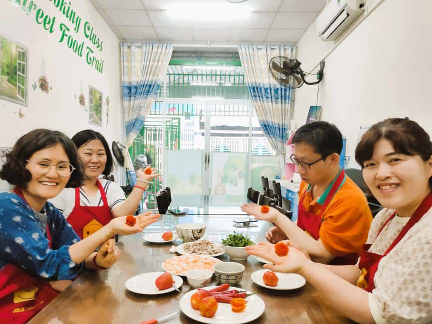 Da Nang: Coffee Making And Cooking Class - Cooking at Jolie Cooking Class: hands-on Da Nang dishes