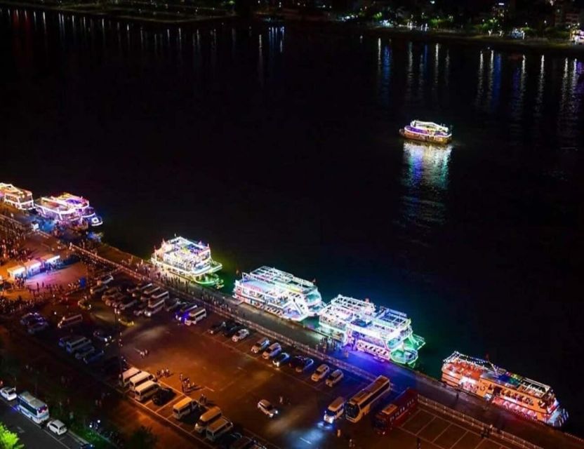 Da Nang: Han River Cruise & Cham Dancing by Phu Quy Cruise - A 1-Hour Han River Cruise That Lets You Watch Da Nang Turn On