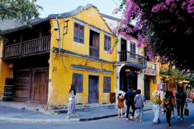 Da Nang: Hoi An Ancient Town, Coconut Jungle & Lanterns - Hoi An Ancient Town: Phuc Kien Assembly Hall and the merchant-house stories