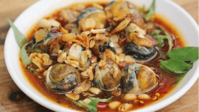 Da Nang: Local Street Food Walking Tour - The food plan: 6 stops, 8 dishes, and dessert (with real range)