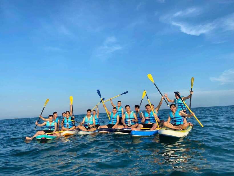 Da Nang: Man Thai Beach Stand-Up Paddleboarding Tour - What $12 per group up to 2 actually buys
