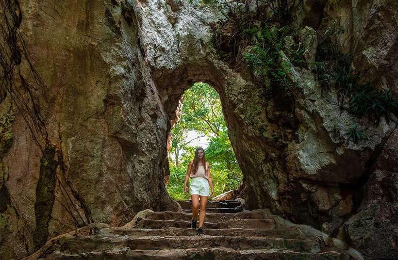 Da Nang: Marble Mountains, Am Phu Cave, and Linh Ung Pagoda - The cave stop that explains Buddhism in a way you can use