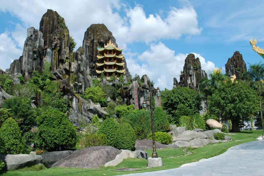 Da Nang : Marble Mountains, Monkey Mountain, and Am Phu Cave - Monkey Mountain: Lady Buddha, the bonsai garden, and mountain-breeze views