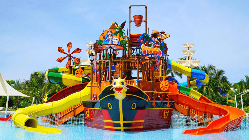 Da Nang: Mikazuki Water Park 365 with Onsen E-Ticket - Food rules and what to do with hungry kids