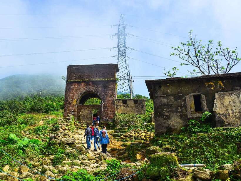 Da Nang : Private Car to Hue with Multi Sightseeing Stops - Optional Add-Ons: Marble Mountains, Monkey Mountain (Linh Ung Pagoda), Golden Bridge, and An Bang Cemetery