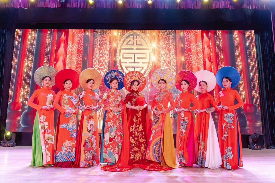 Da Nang "The Ao Dai" Show: Timeless Vietnamese Elegance - FAQ