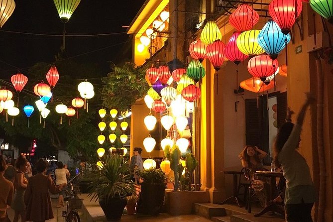 DaNang City & Coconut Jungle-Basket Boat-Hoi An city-Night Market - Sampan cruise and evening market time: Hoi An after the heat