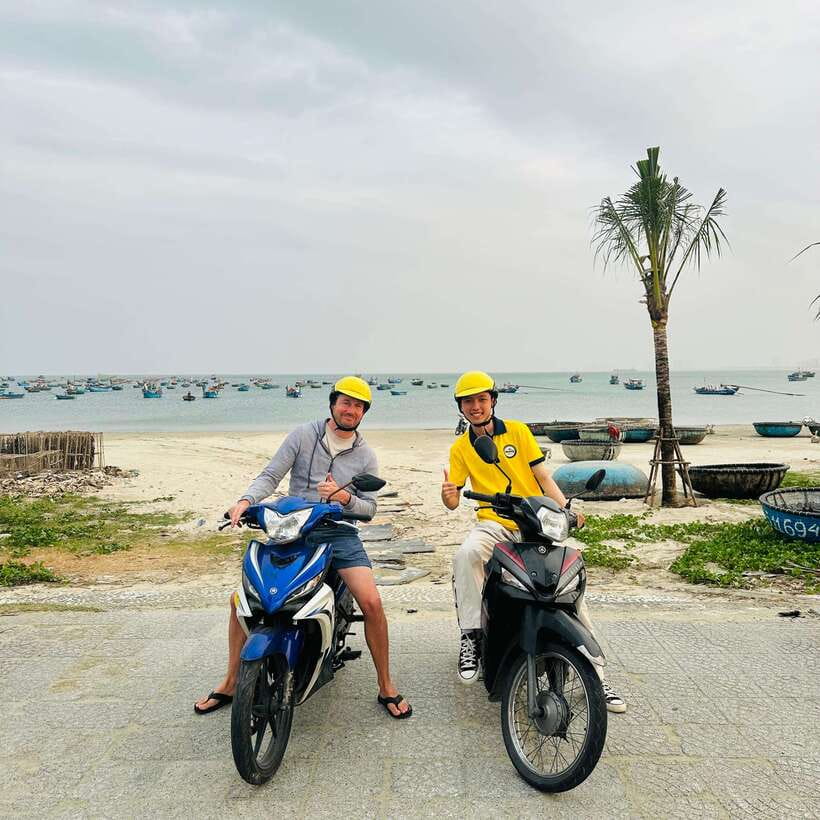 Danang Private Guided Night Tour and Bar - Bars off the beaten path, with included drinks
