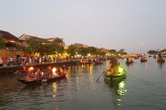 Discover Hoi An Walking Tour, Sampan Boat Ride, Night Market &Colourful Lanterns - Hoi An Night Market: Shopping Time With Lantern Energy