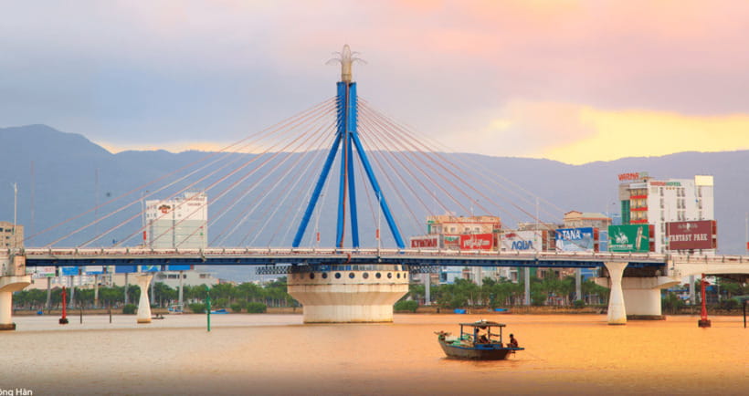 Free E-sim Da Nang: Instagram Half-Day Tour with Local Guide - Why this half-day Da Nang tour works so well