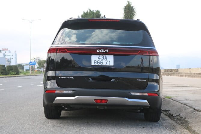 From Da Nang Airport to Hoi An Limousine Transfer Shuttle - Da Nang Airport to Hoi An: why a private limousine beats taxis