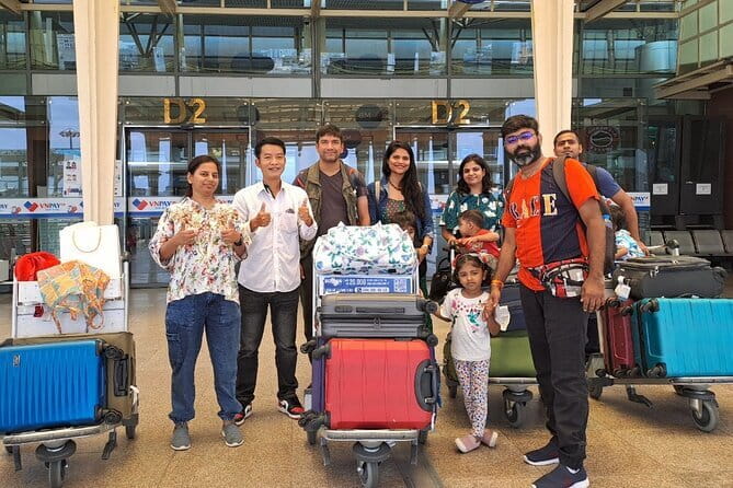 From Da Nang Airport to Hoi An Limousine Transfer Shuttle - Door-to-door drop-off in Hoi An Ancient Town (and what to confirm)