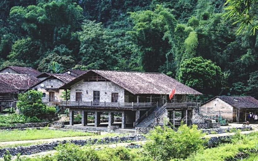 From Hanoi: 2-Day Cao Bang to Ban Gioc Waterfall &Ba Be Lake - Bong Lau Pass and Ma Phuc Pass: the view stops that make the drive feel shorter