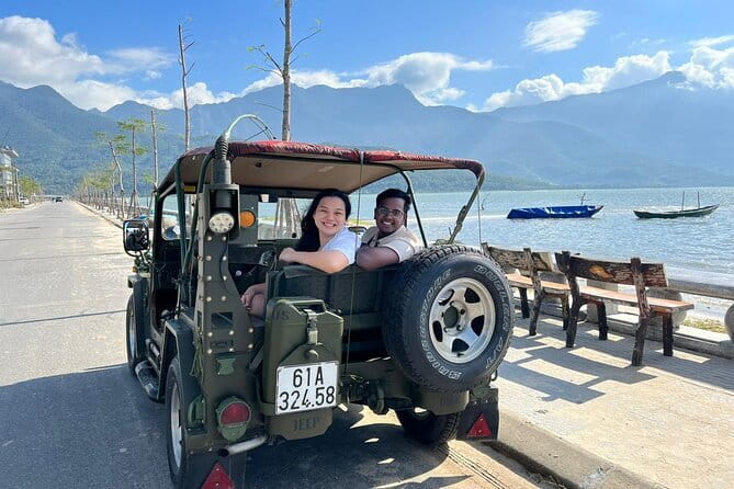 Hai Van Pass, Lang Co Bay & Lap An Lagoon PRIVATE TOUR - The drive that frames the whole day: Han River bridges and Dragon Bridge area views