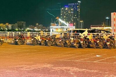 Han River by Night: Boat Trip Experience in Da Nang city, Vietnam - Meeting point at Du Thuyền Sông Hàn Đà Nẵng: getting there without stress