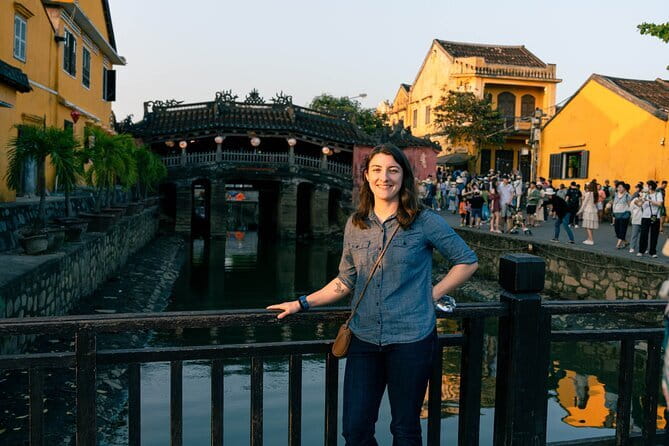 Hoi An Ancient Town and Coconut Village Private Tour - Hoi An Night Market: quick shopping and snack strategy