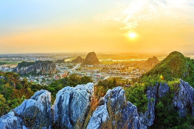 Hoi An Ancient town -Marble Mountains Tours FROM DANANG(15H30-21H - Hoi An Ancient Town after dark: Japanese Bridge and the Hoai River walk