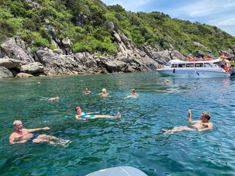 Hoi An/ Da Nang: Snorkeling Cham Island By Speedboat - Getting back to Hoi An or Da Nang smoothly