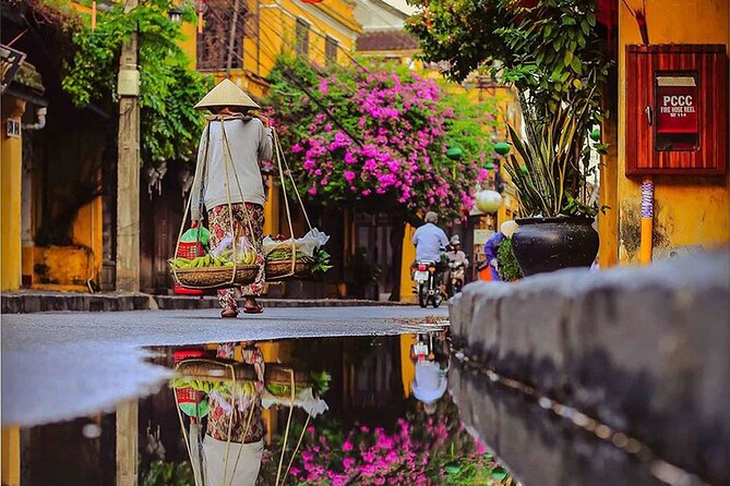 Marble Mountains and Hoi An Group Tour - The Hoi An night market stop and smart snack/shopping timing