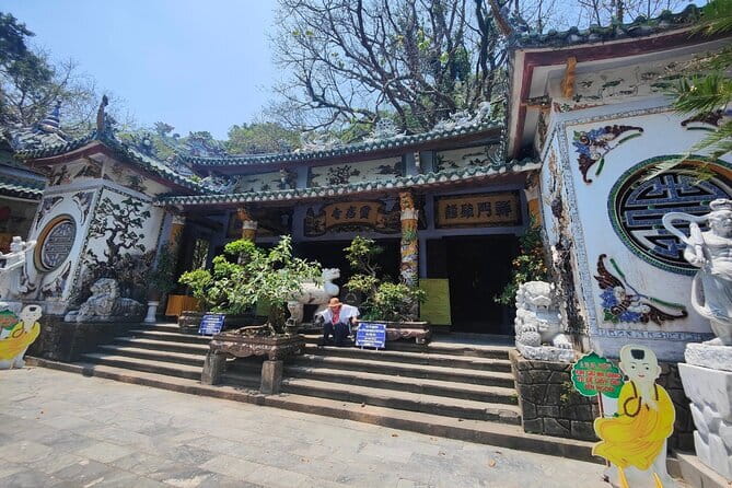 Marble Mountains, Hoi An City Lantern Boat Ride Tour from Da Nang - Hoi An Ancient Town after hours: UNESCO streets with breathing room