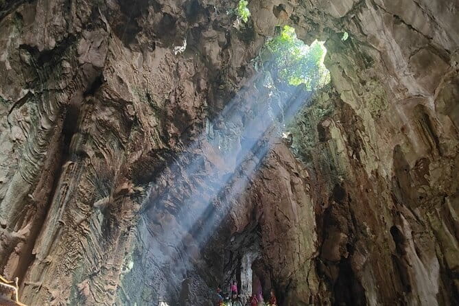 Marble Mountains, Hoi An City Lantern Boat Ride Tour from Da Nang - Marble Mountains: caves, viewpoints, and the lift that helps