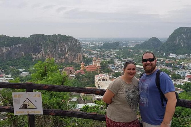 Marble Mountains - Hoi An City- Night Market- Sampan Boat Ride - Sampan Boat Ride: How to Get Lantern Views the Easy Way