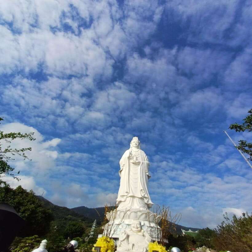 Marble Mountains-Lady Buddha & My Son Sanctuary FullDay Trip - Lunch in Da Nang and how the timing keeps you on track