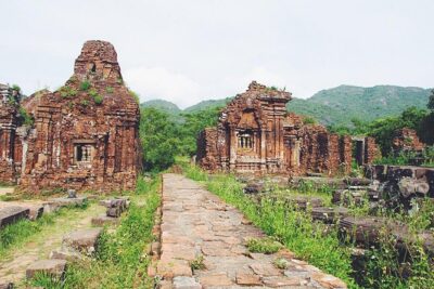 My Son Sanctuary - Hoi An Highlights: PRIVATE Full-day Tour from Da Nang - Morning in Hoi An Ancient Town: Lanes, Bridges, Assembly Halls