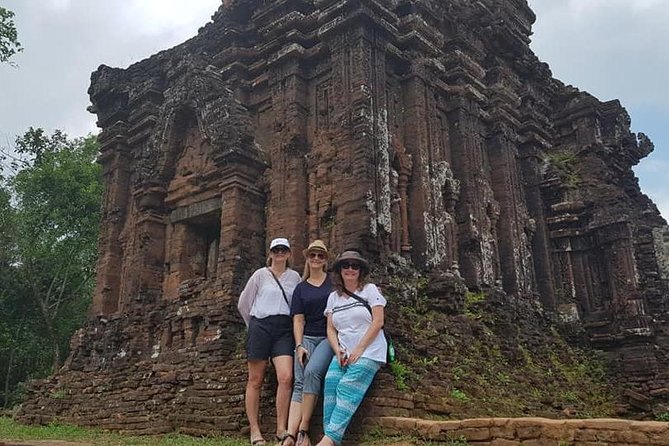 My Son Sanctuary Tour- Marble Mountain - Am Phu Cave- Hoi An City - Am Phu Cave: more than a quick walk-in