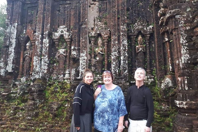 MY SON SUNRISE TOUR to avoid Crowds, Take Nice Photos from HOI AN or DANANG CITY - The 5:10 a.m. pickup: getting there smoothly from Hoi An or Da Nang
