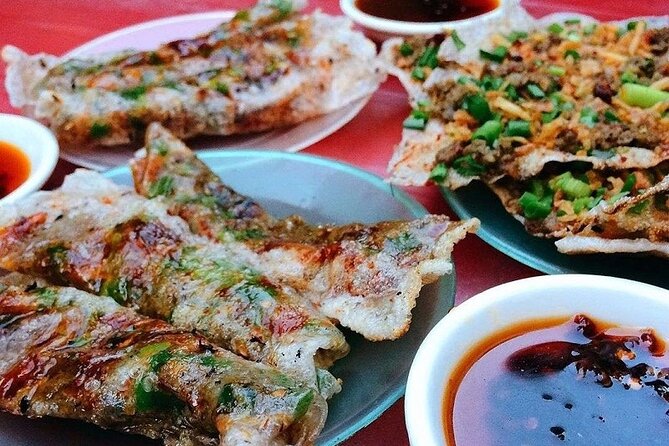 Private Guided Night Tour and Bar in Danang - Dragon Bridge and Han River Bridge: the show, the drinks, the pause