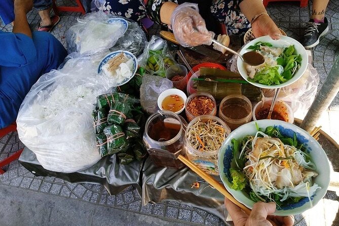 Private Guided Night Tour and Bar in Danang - Bun Thịt Nướng dinner and Son Trà Night Market: eat where the locals eat