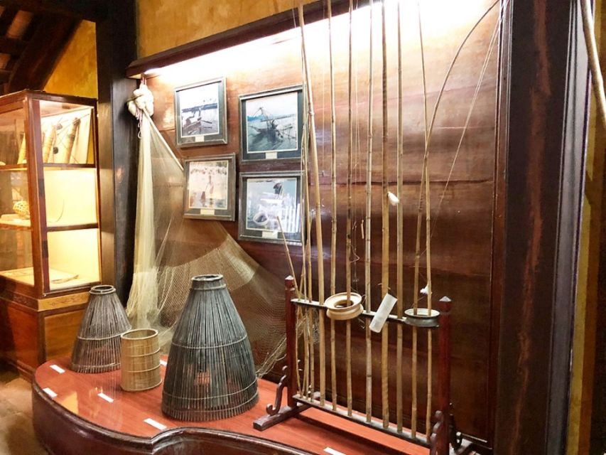 Private Tour to Marble Moutains and Hoi An City at Night. - Japanese Covered Bridge and the old-house streets: small details, big payoff