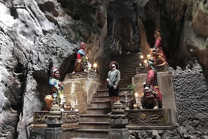 Private trip Discover Da Nang's beauty and Hoi An by night - Marble Mountains: caves, sea views, and a real artisan stop