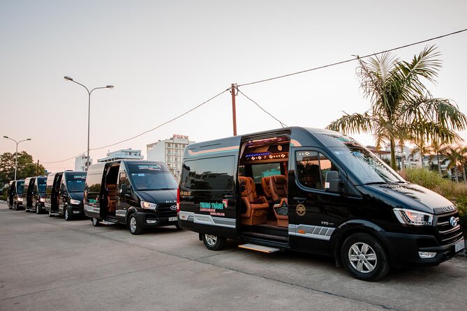 Vietnam Airport Transfers - Vehicle sizes by group: sedan, minivan, van, or coach